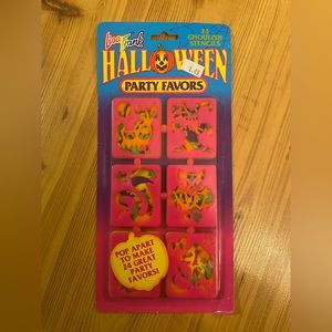 Lisa Frank 24 Ghoulish Stencil Party Favors Collectors Item